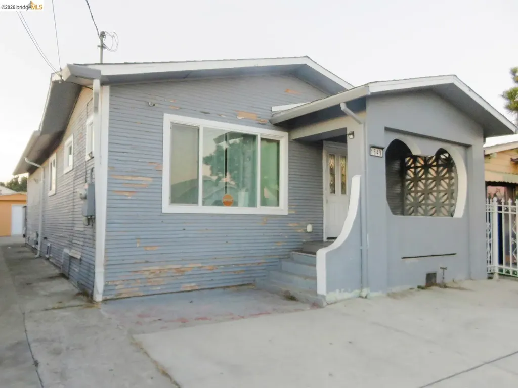 Oakland CA, 1649 72ND Avenue