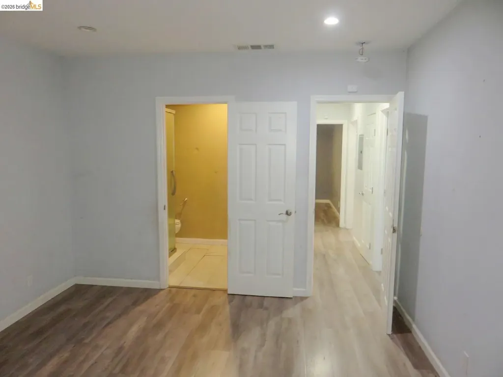 1649 72nd Avenue Oakland CA 94621