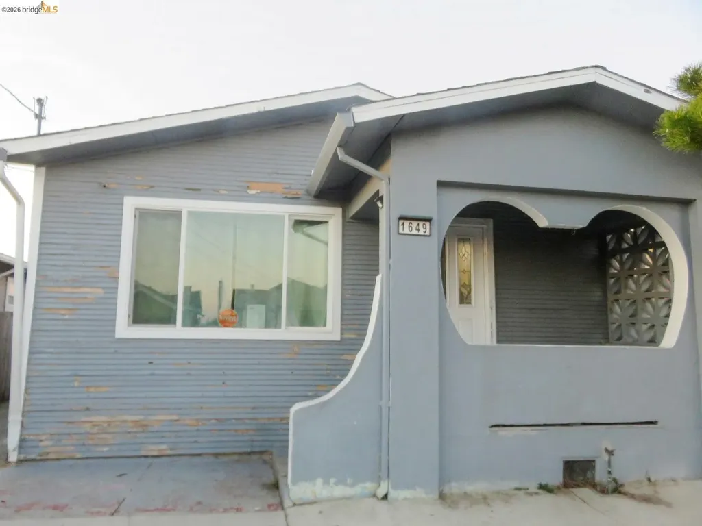 1649 72nd Avenue Oakland CA 94621