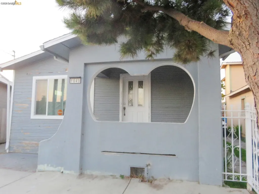 1649 72nd Avenue Oakland CA 94621
