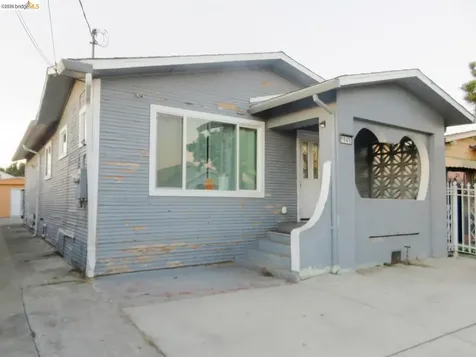 1649 72ND Avenue Oakland CA 94621