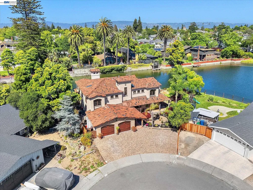 630 Rock Isle Alameda CA 94501