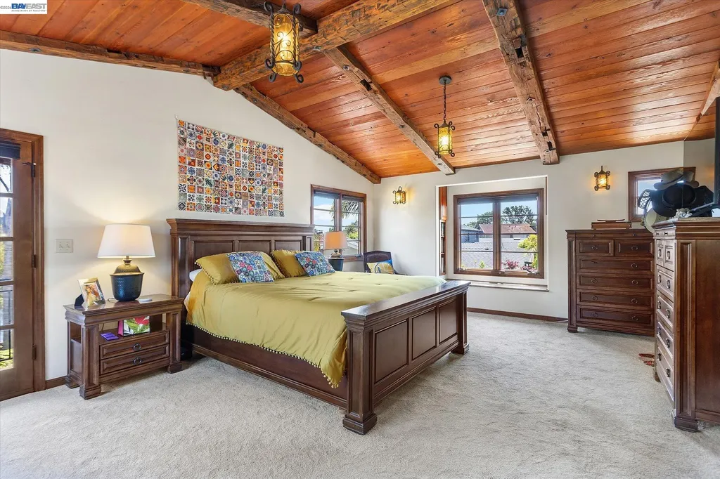 630 Rock Isle Alameda CA 94501