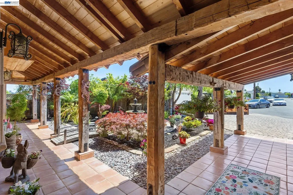 630 Rock Isle Alameda CA 94501