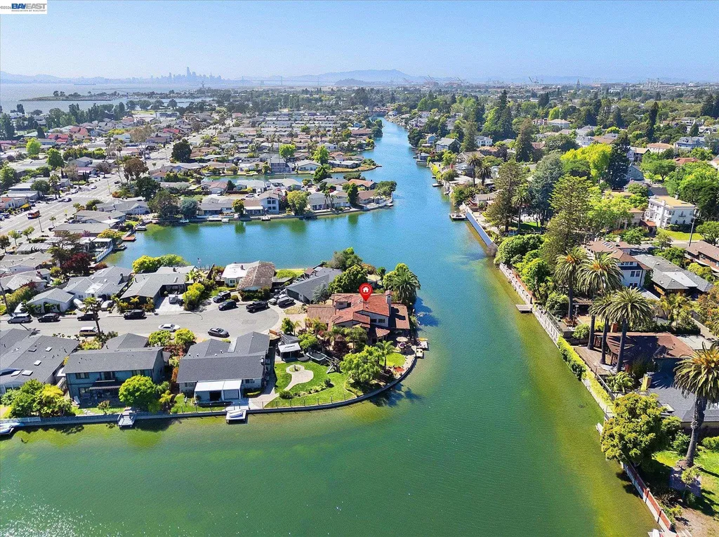 630 Rock Isle Alameda CA 94501