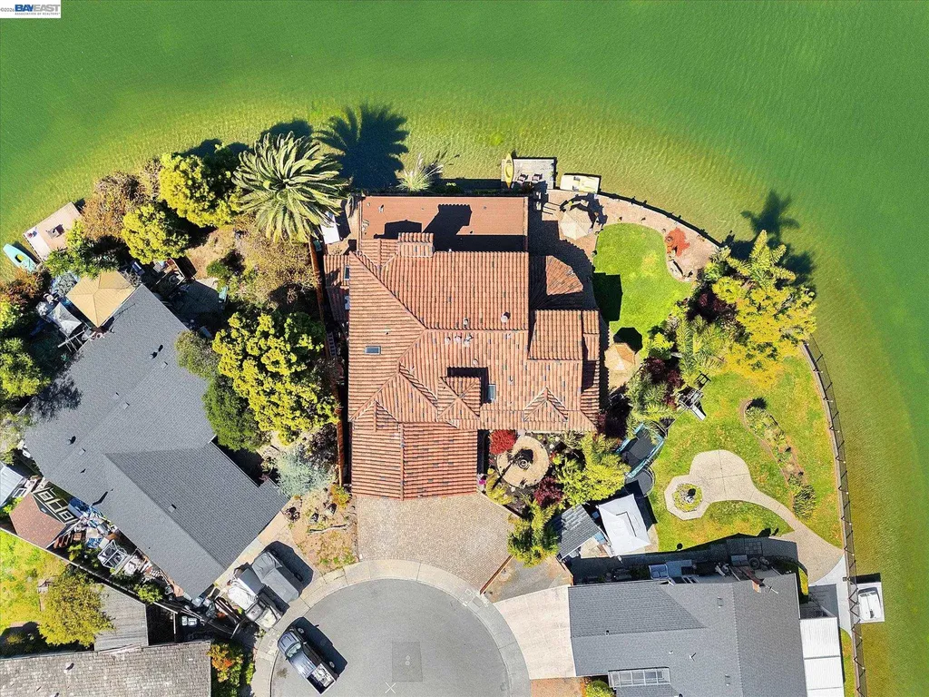 630 Rock Isle Alameda CA 94501