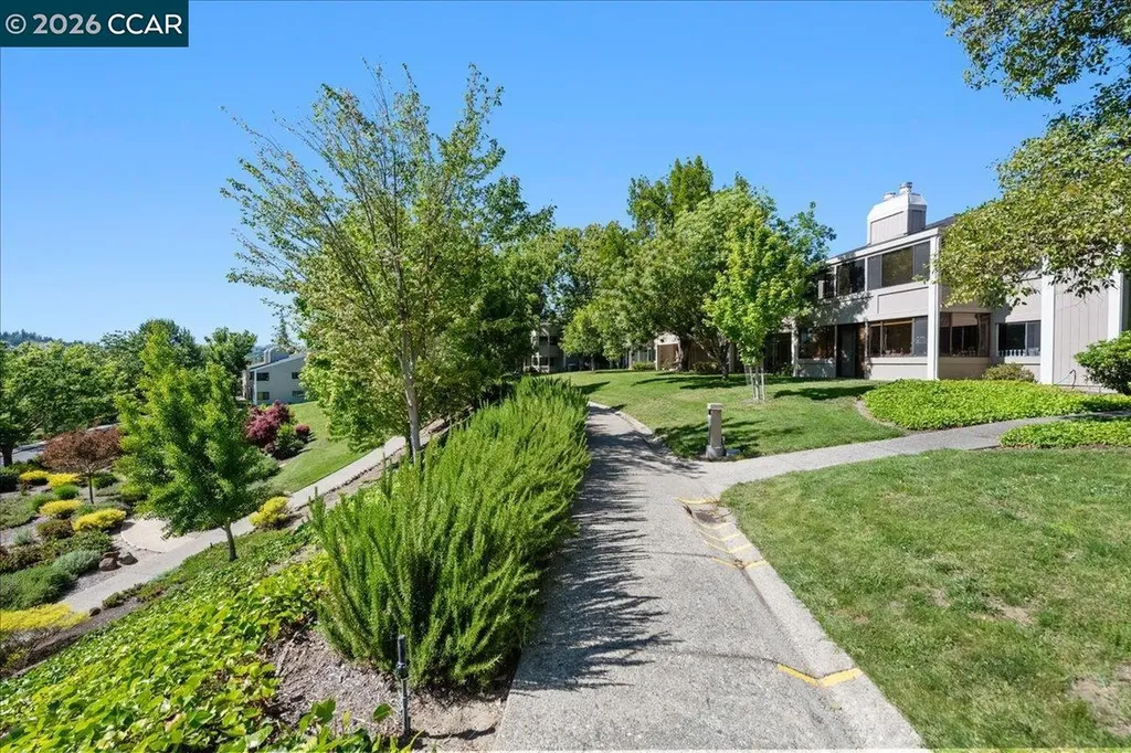 2633 Saklan Indian Drive Walnut Creek CA 94595