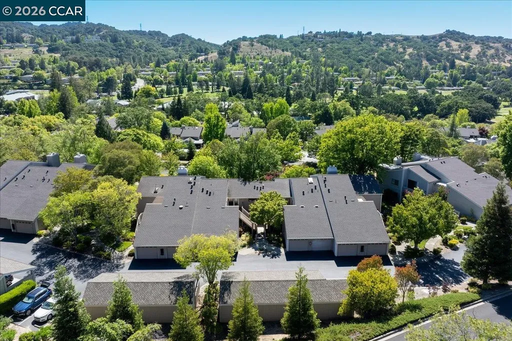 2633 Saklan Indian Drive Walnut Creek CA 94595