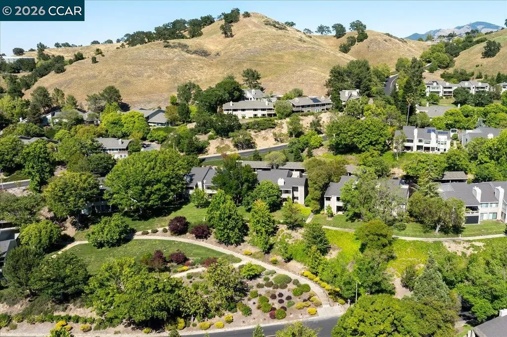2633 Saklan Indian Drive Walnut Creek CA 94595