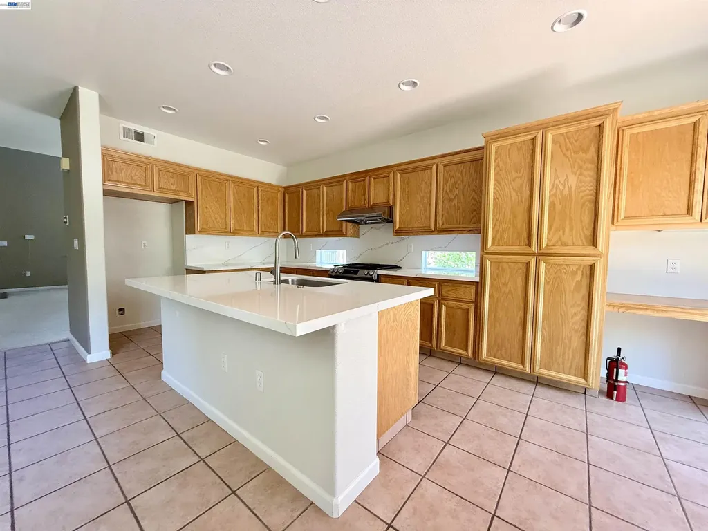 852 Meadow View Drive Richmond CA 94806