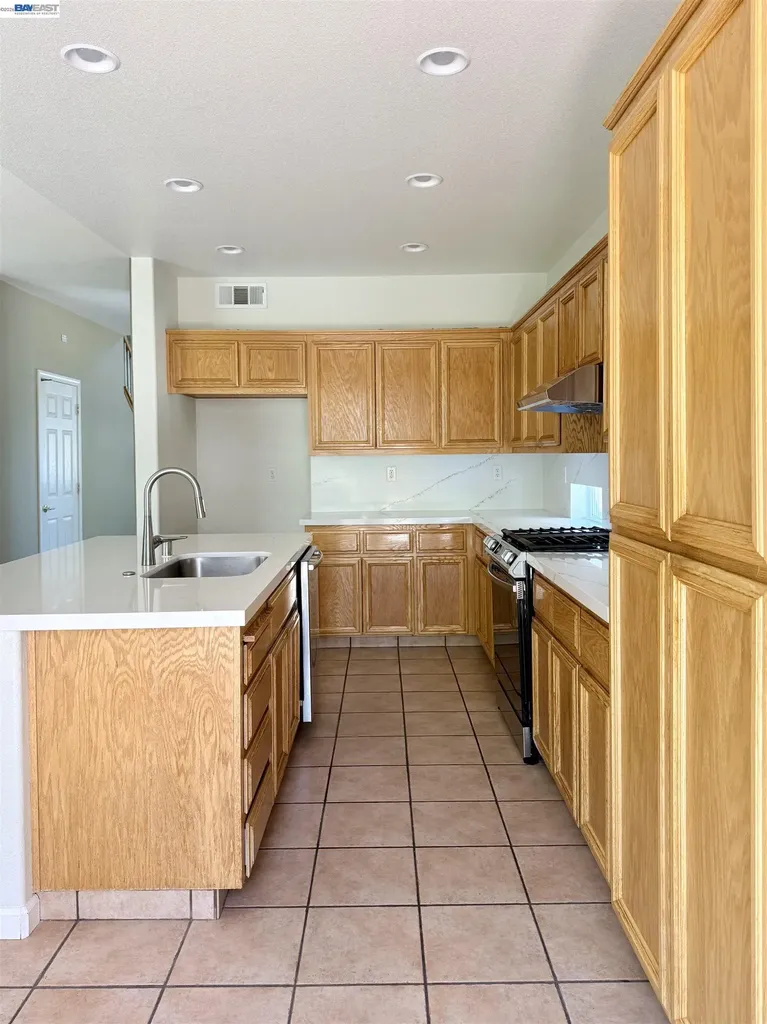 852 Meadow View Drive Richmond CA 94806