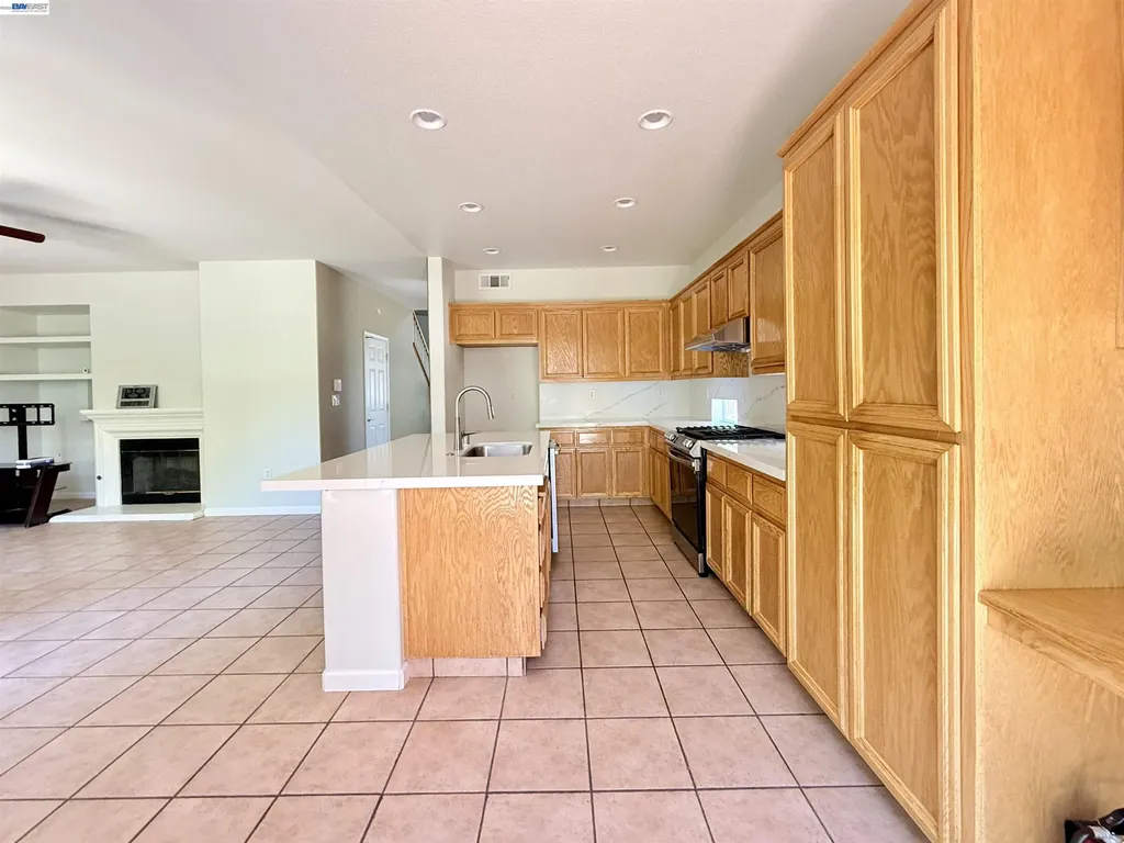 852 Meadow View Drive Richmond CA 94806
