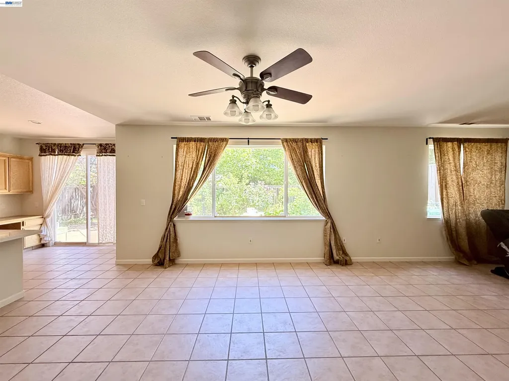 852 Meadow View Drive Richmond CA 94806