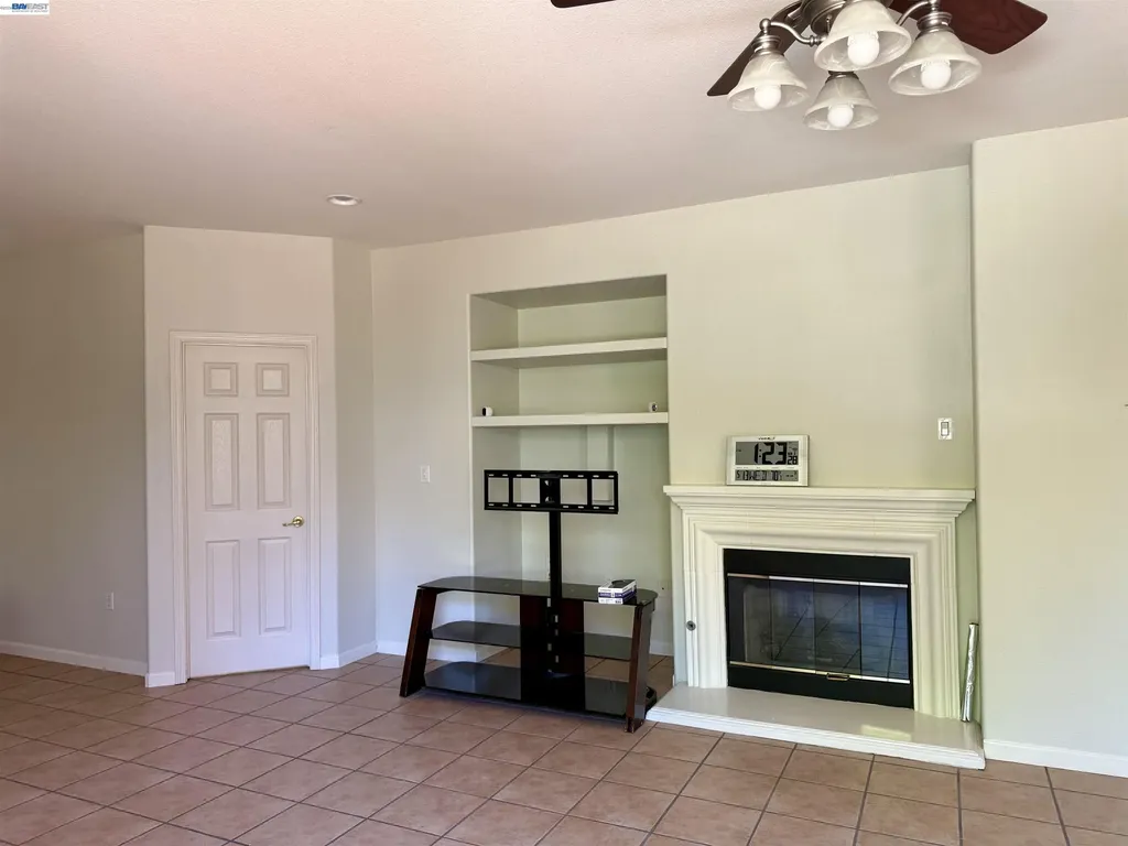 852 Meadow View Drive Richmond CA 94806