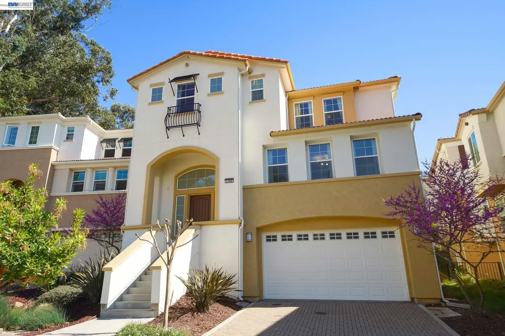 2703 Tribune Avenue Hayward CA 94542