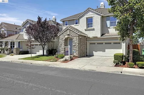 221 Dutra Vernaci Drive Union City CA 94587