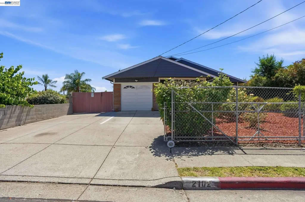 2102 Overhill Road Concord CA 94520