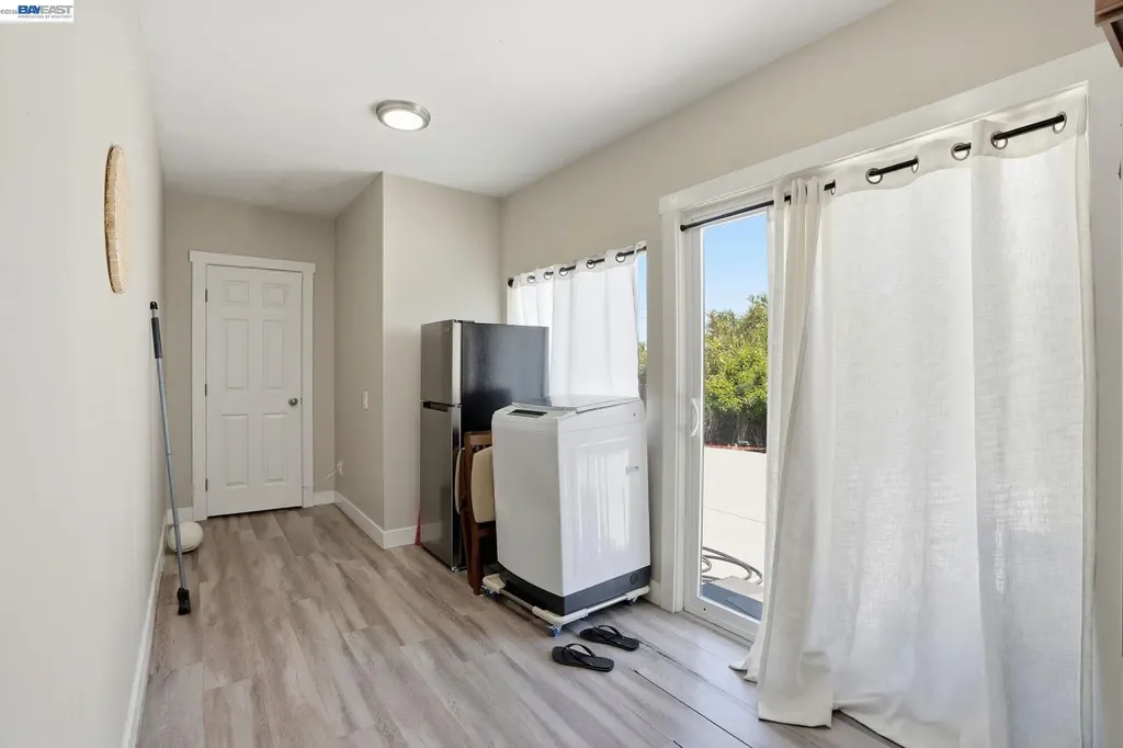 2102 Overhill Road Concord CA 94520