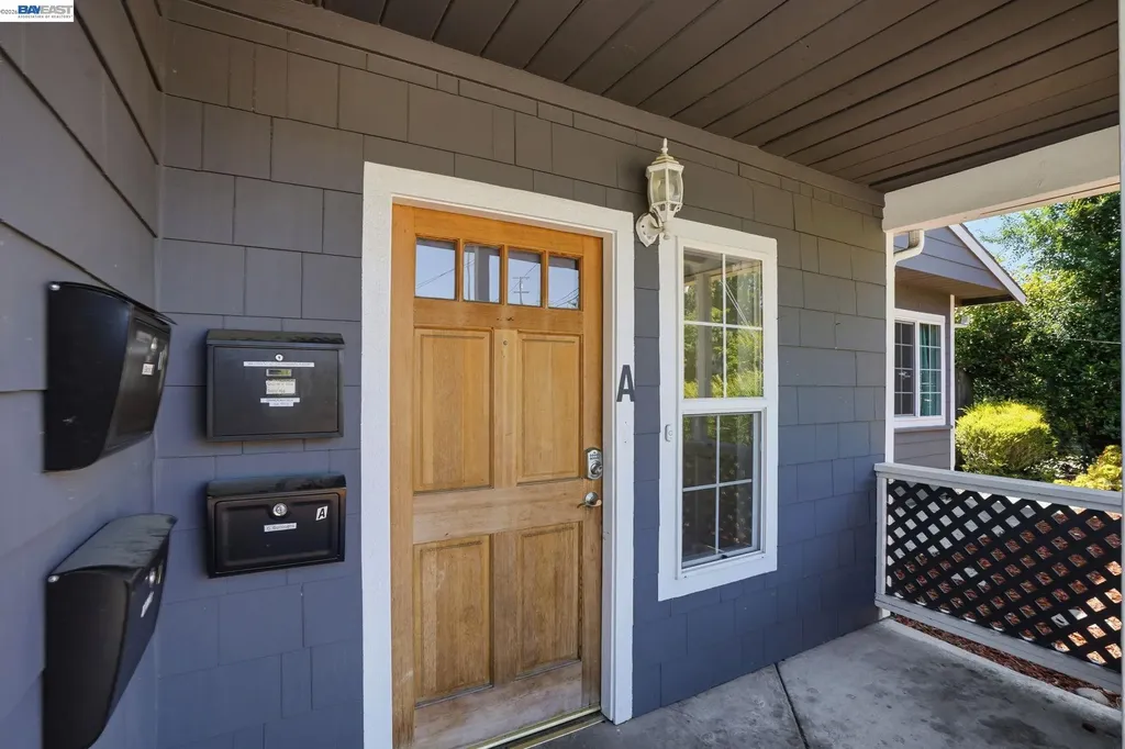 2102 Overhill Road Concord CA 94520