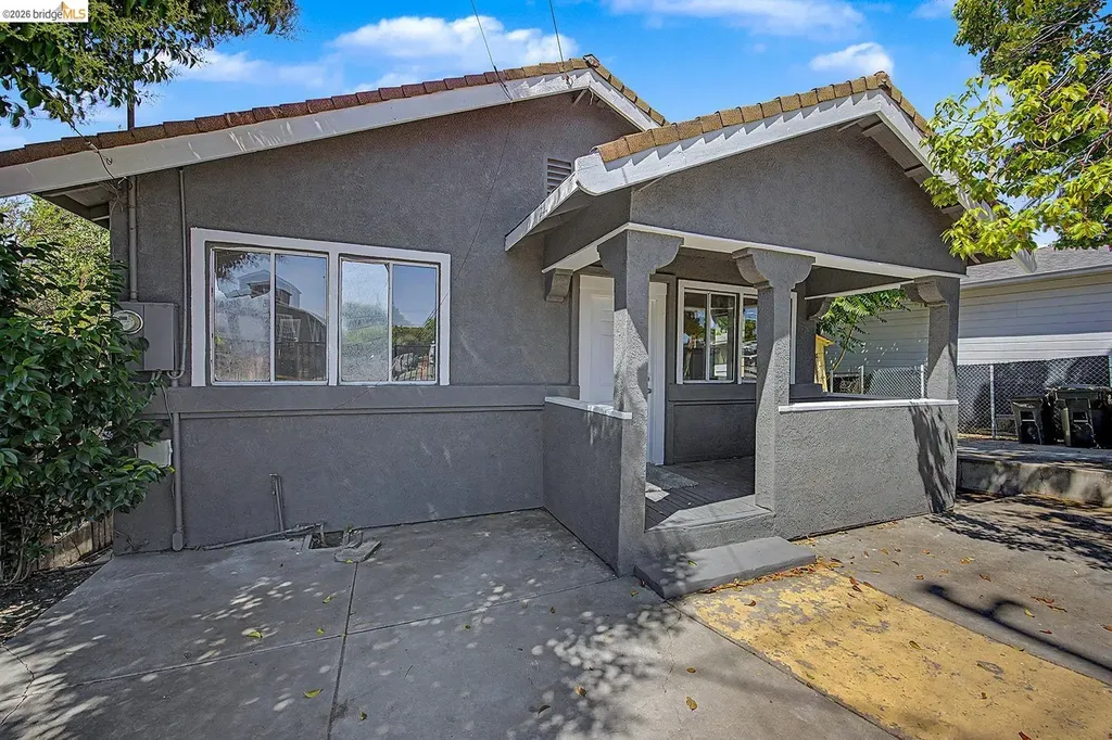 704 9th Street Antioch CA 94509
