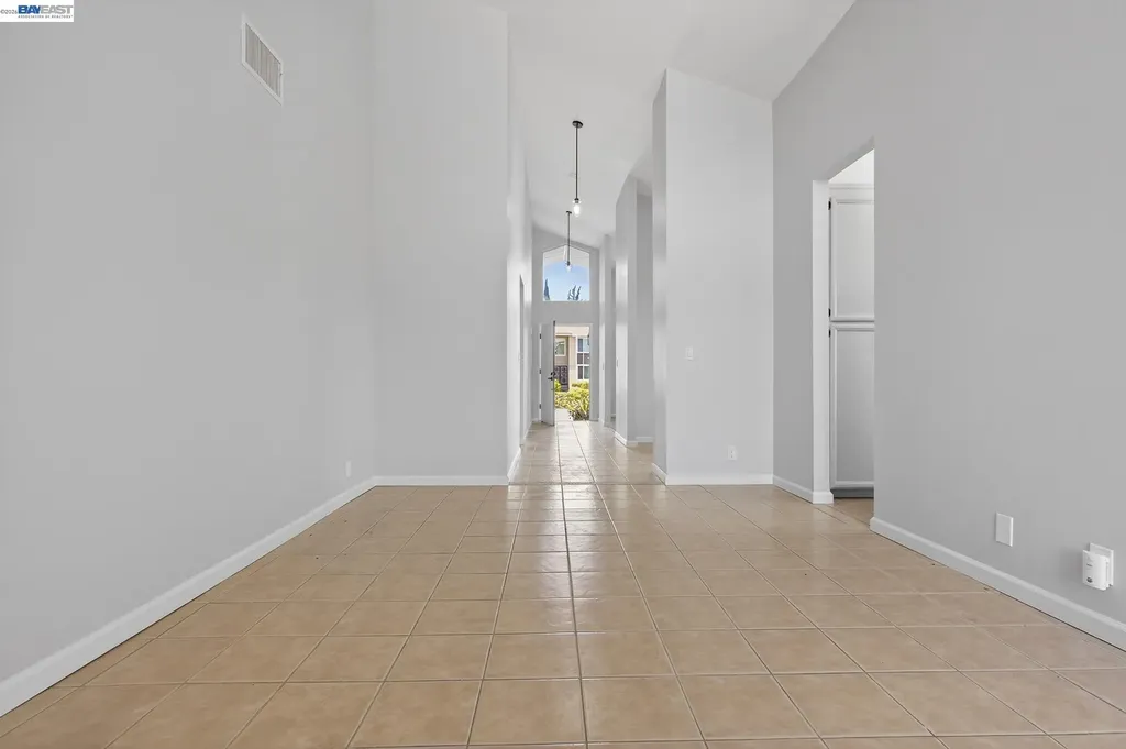 247 Sparrow Drive Hercules CA 94547