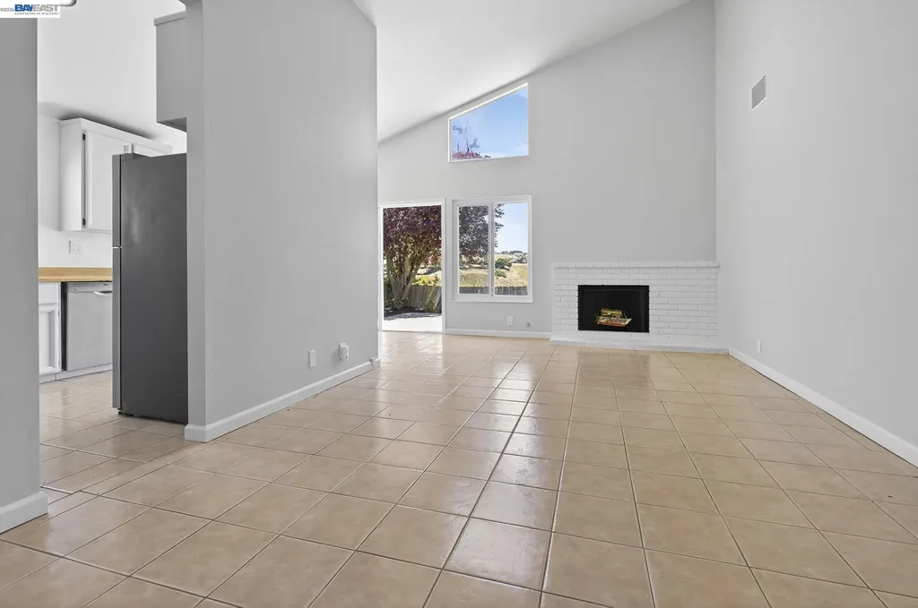 247 Sparrow Drive Hercules CA 94547