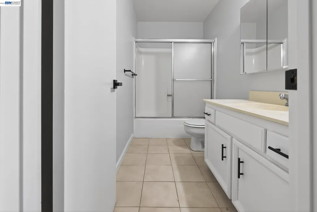 247 Sparrow Drive Hercules CA 94547