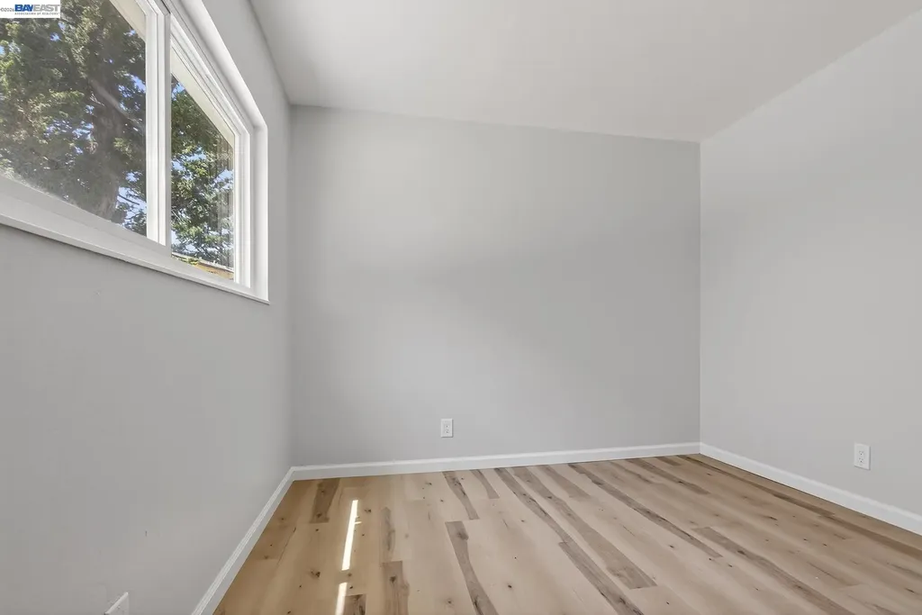 247 Sparrow Drive Hercules CA 94547