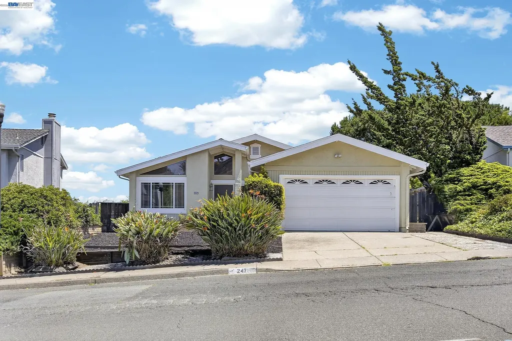 247 Sparrow Drive Hercules CA 94547
