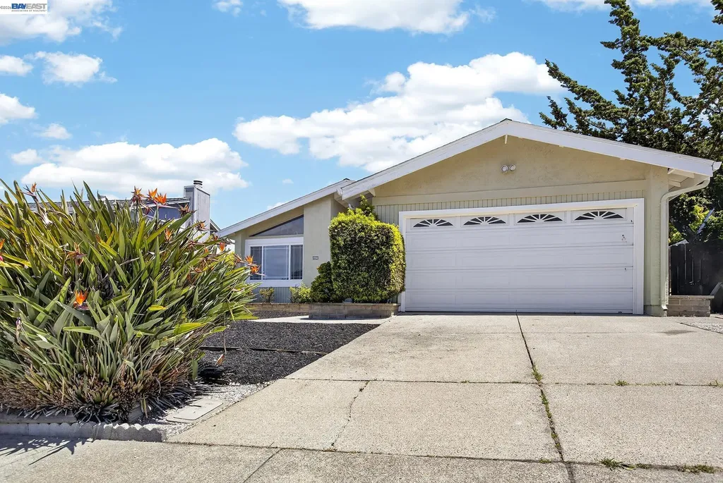 247 Sparrow Drive Hercules CA 94547