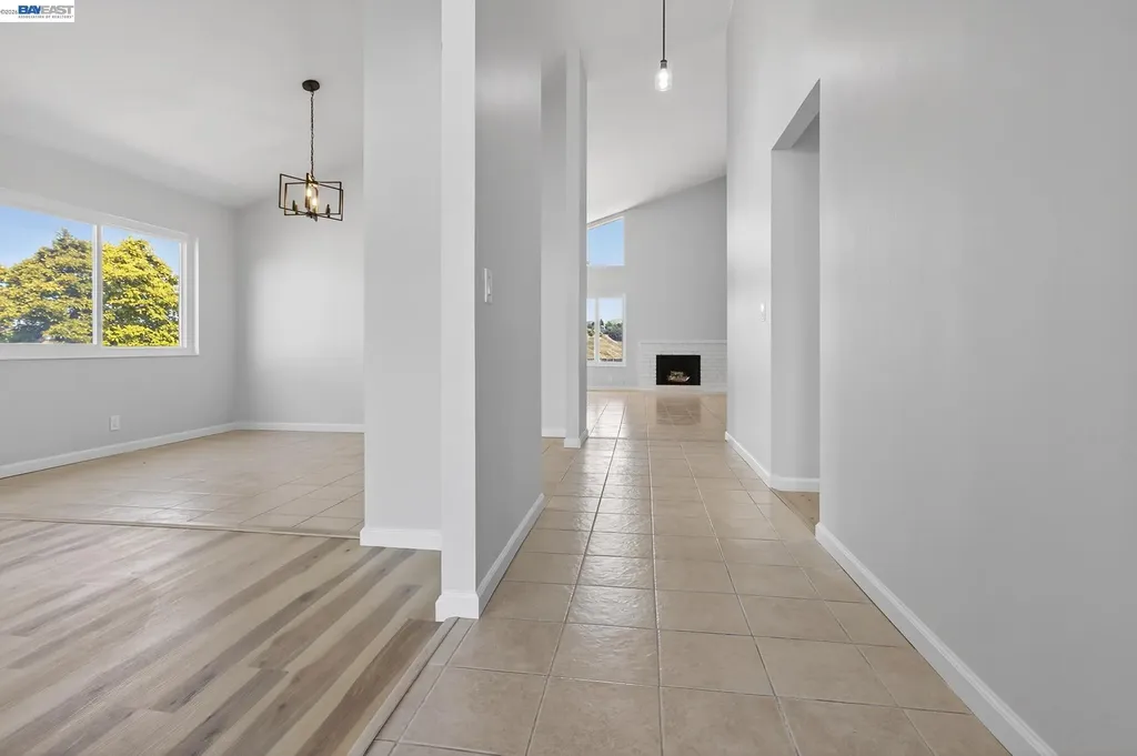 247 Sparrow Drive Hercules CA 94547