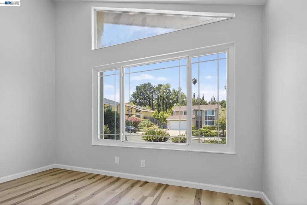 247 Sparrow Drive Hercules CA 94547
