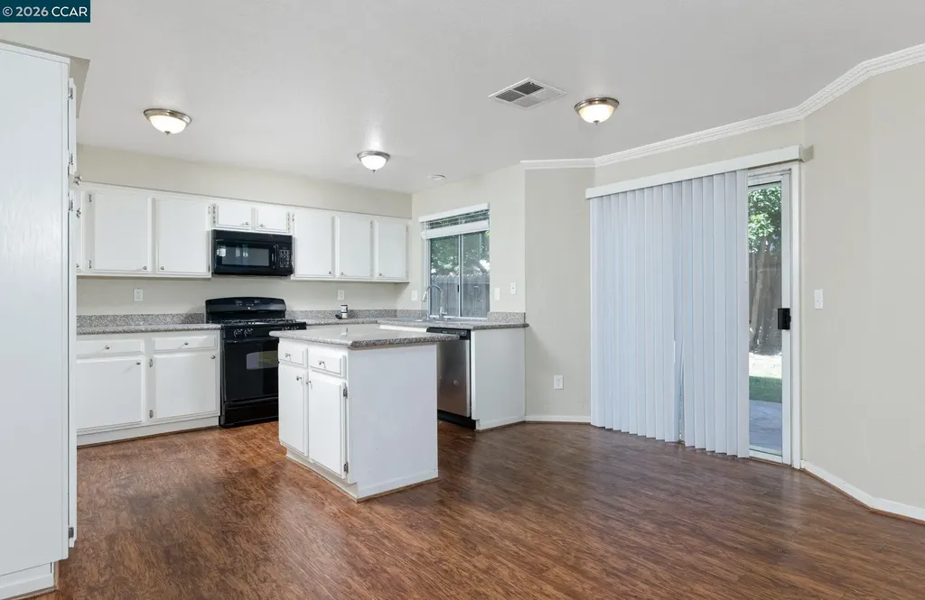 418 Stoneybrook Lane Vacaville CA 95687