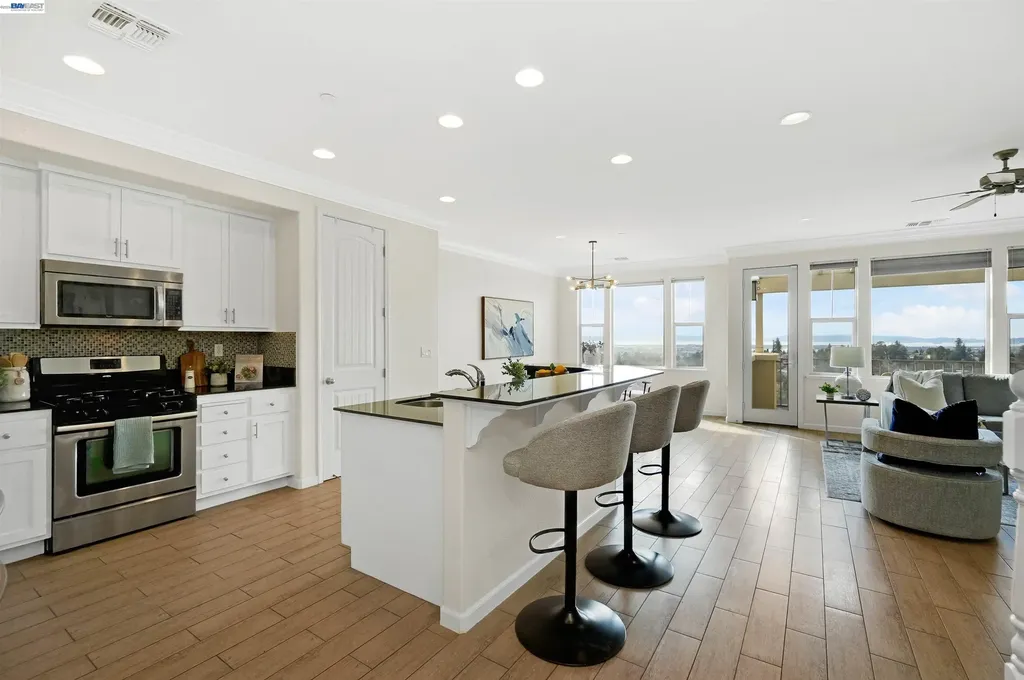 6299 Rocky Point Court Oakland CA 94605