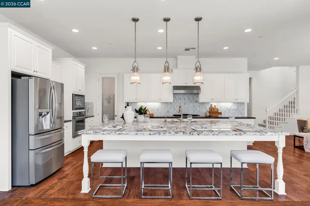 4252 Oak Knoll Drive Dublin CA 94568