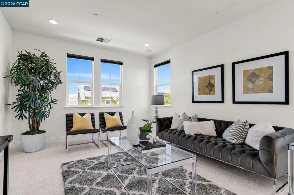 4252 Oak Knoll Drive Dublin CA 94568