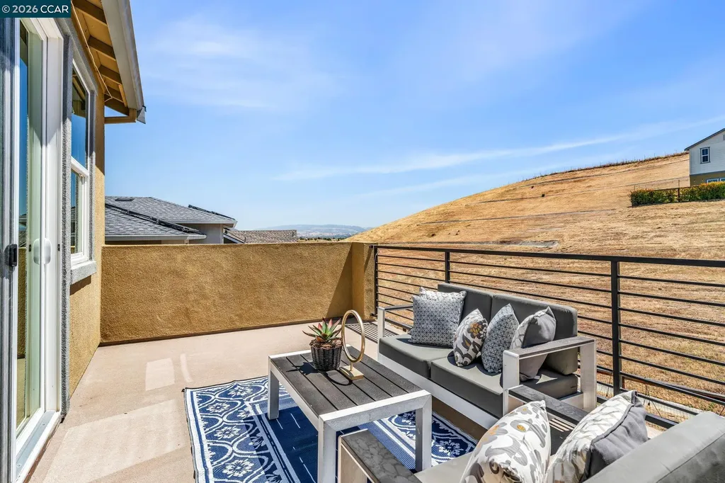 4252 Oak Knoll Drive Dublin CA 94568