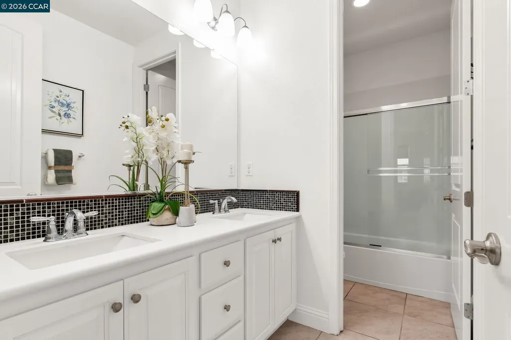 4252 Oak Knoll Drive Dublin CA 94568