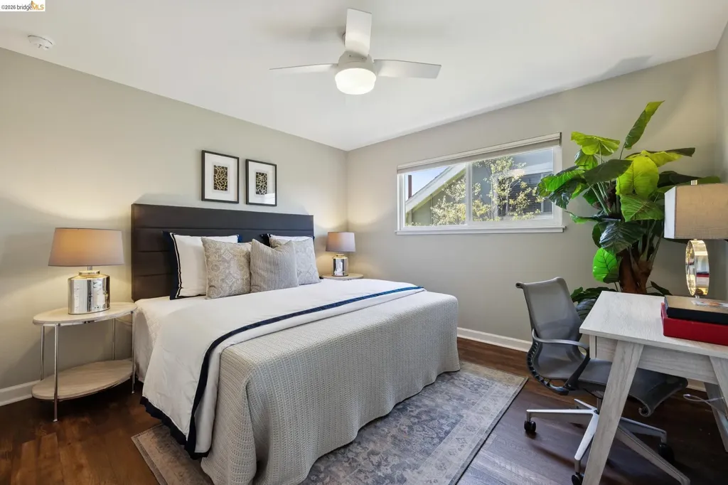 2207 Damuth Street Oakland CA 94602