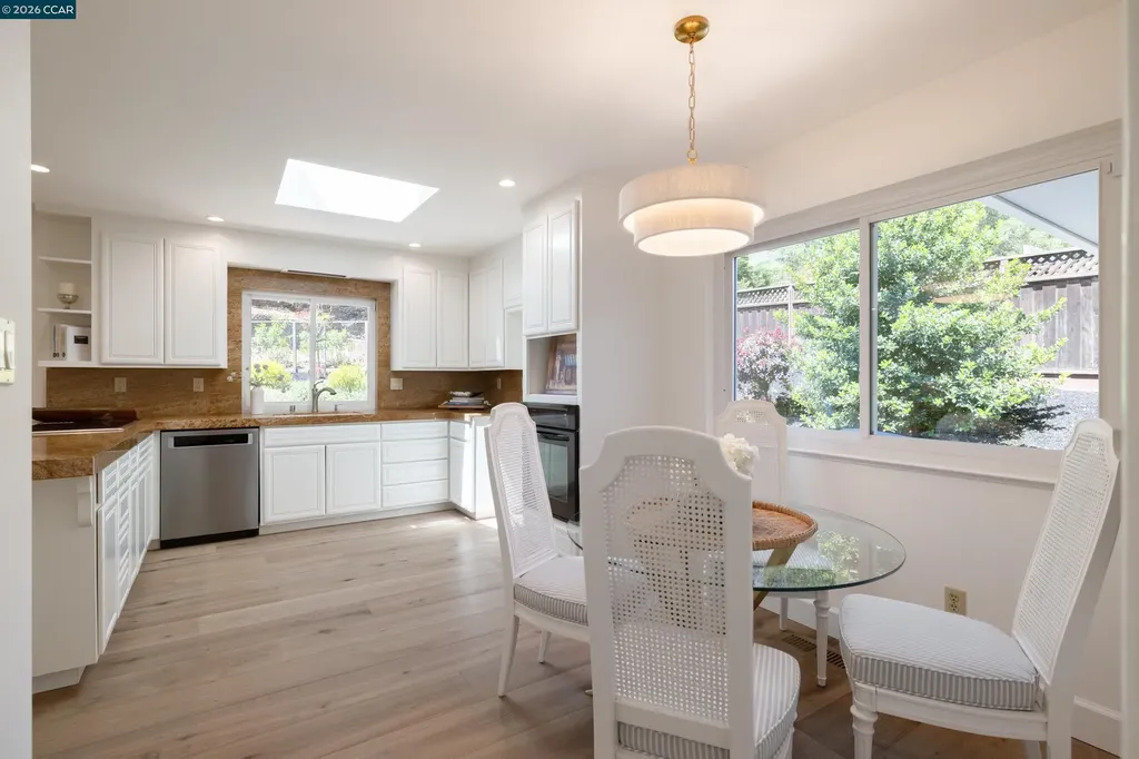 59 Lynwood Place Moraga CA 94556