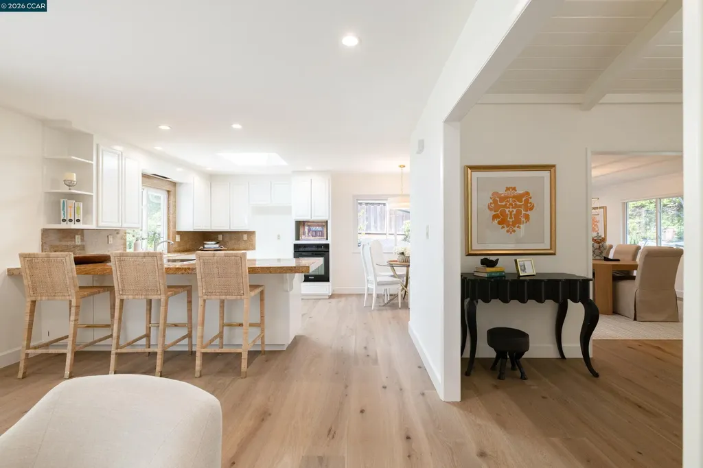 59 Lynwood Place Moraga CA 94556