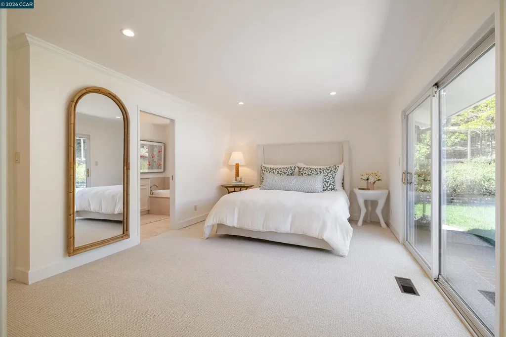 59 Lynwood Place Moraga CA 94556