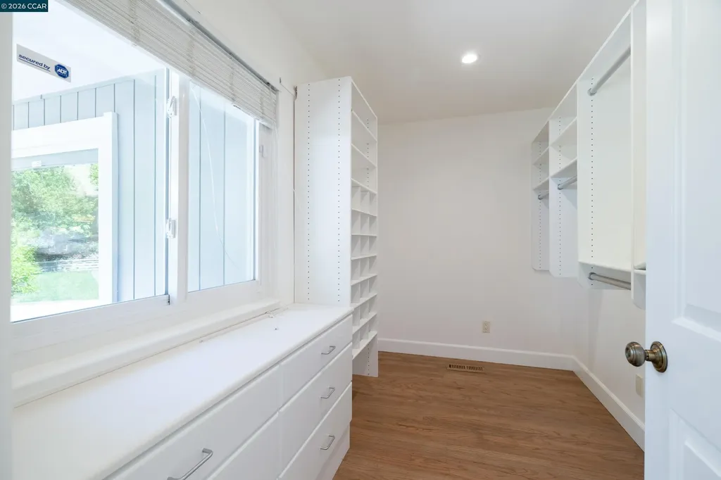 59 Lynwood Place Moraga CA 94556