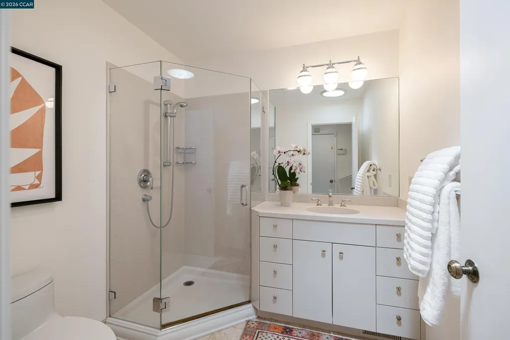 59 Lynwood Place Moraga CA 94556