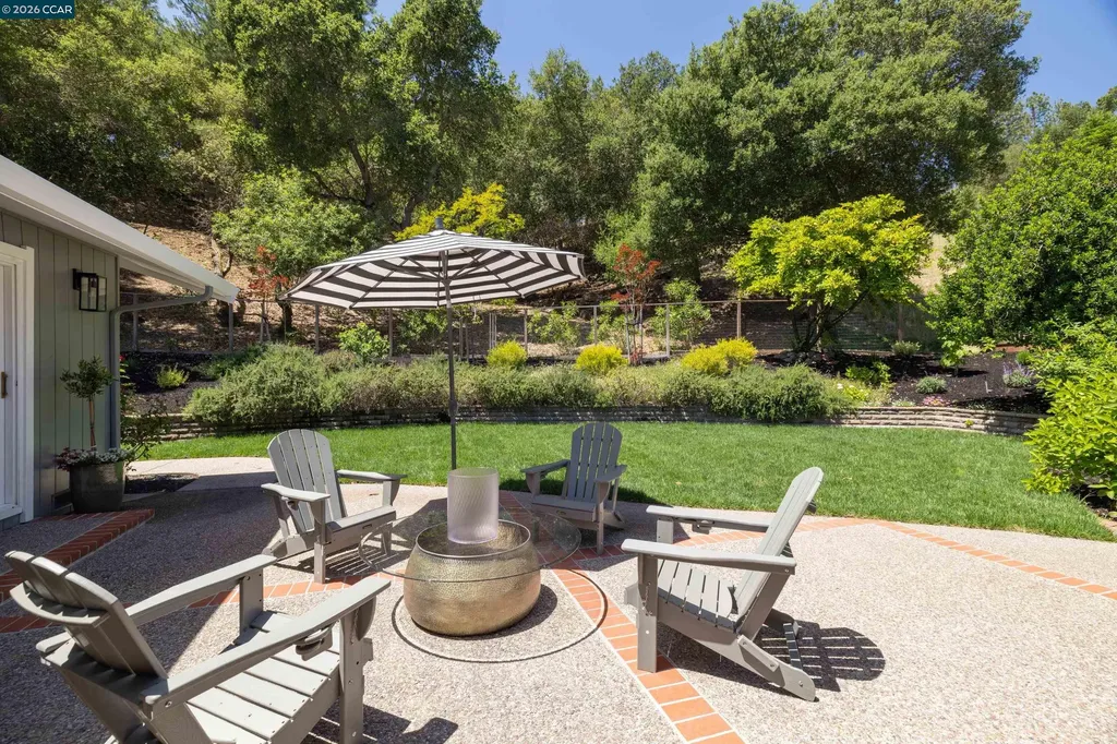 59 Lynwood Place Moraga CA 94556
