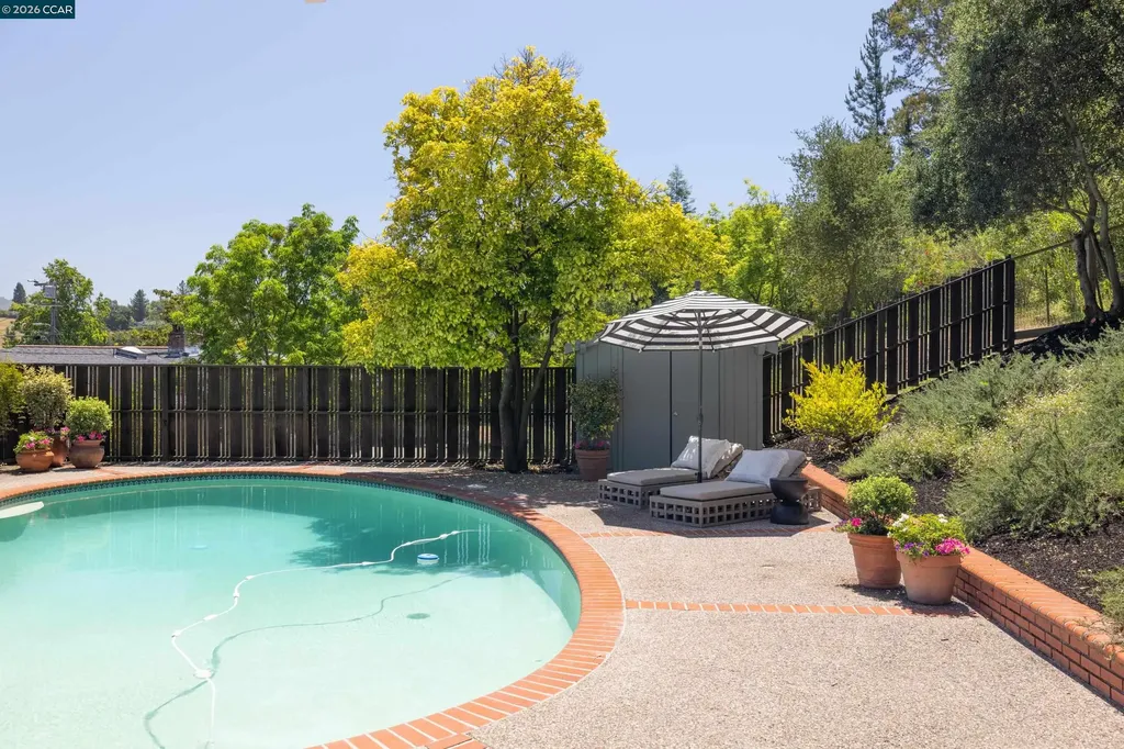 59 Lynwood Place Moraga CA 94556