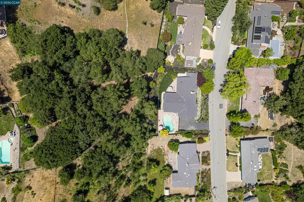 59 Lynwood Place Moraga CA 94556