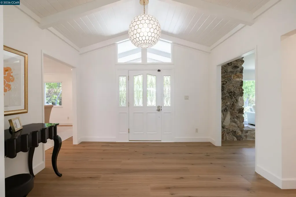 59 Lynwood Place Moraga CA 94556