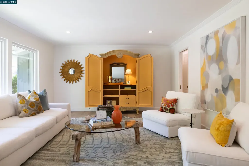 59 Lynwood Place Moraga CA 94556