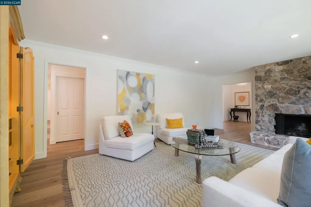 59 Lynwood Place Moraga CA 94556